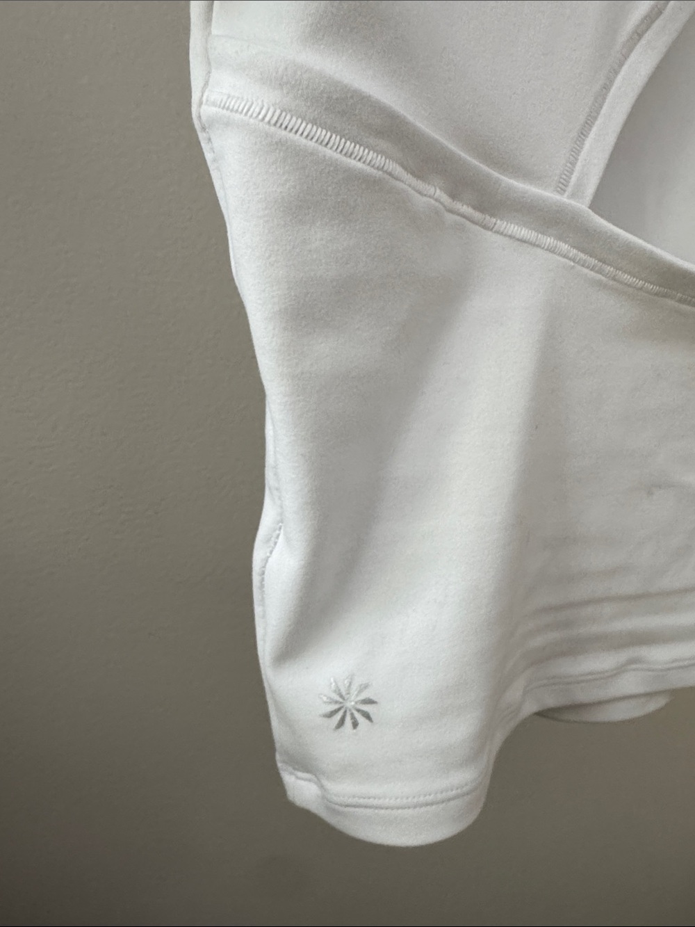Athleta White Crewneck Cropped Tee - Picture 4 of 5